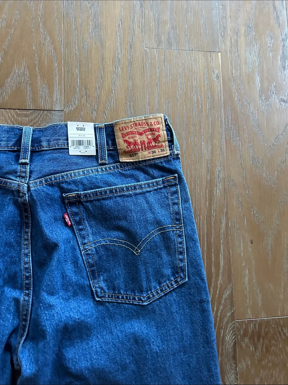 Levi's Men's Straight Jeans in Blue Denim